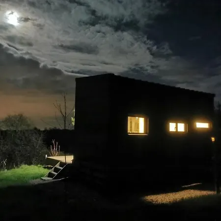 Tiny House - La Maisonette Hébergement de vacances Port-Saint-Père
